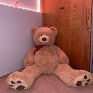 60” Costco Bear VERY GOOD CONDITION